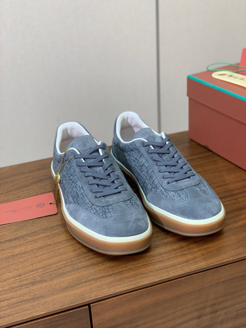 L0r0 P1ana sneakers